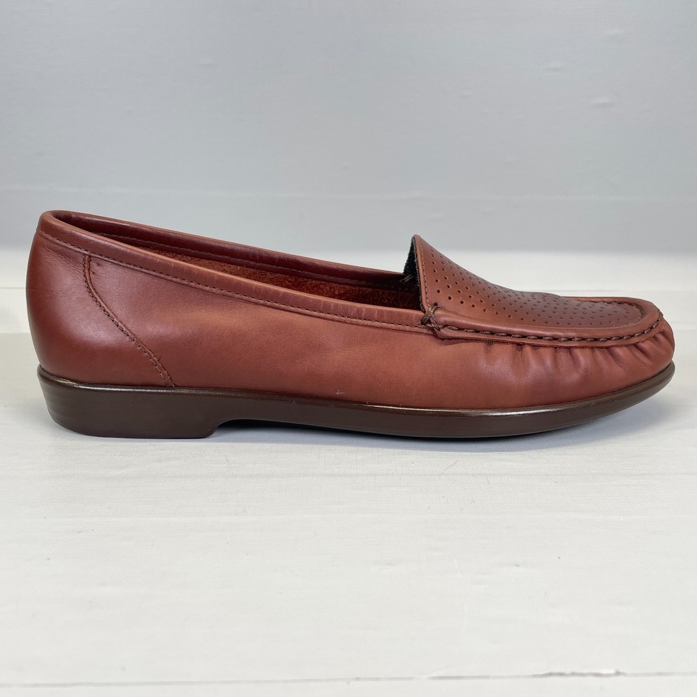 SAS Savvy Loafers Womens Size 9 N Red Leather Tripad Comfort Slip On Shoes